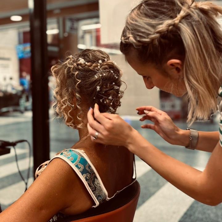 La saison des mariages