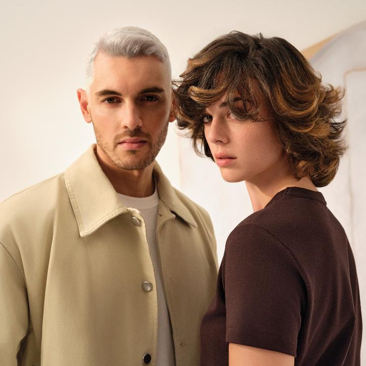 En Avril, à l’occasion de la sortie de la nouvelle collection tendance printemps-été 2025, profitez d’une OFFRE* EXCEPTIONNELLE dans votre salon L’atelier Intermede du Lion d'Angers avec ➖5️⃣0️⃣% de remise sur les services exclusifs Couleurs 🎨 Mèches et B